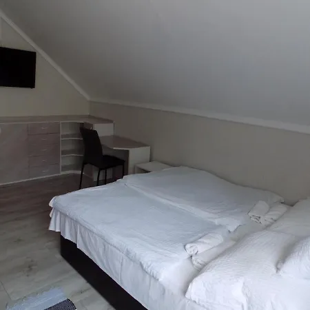 Charlie Vendégház,emelet 8 Fős,100m2-es * Siófok